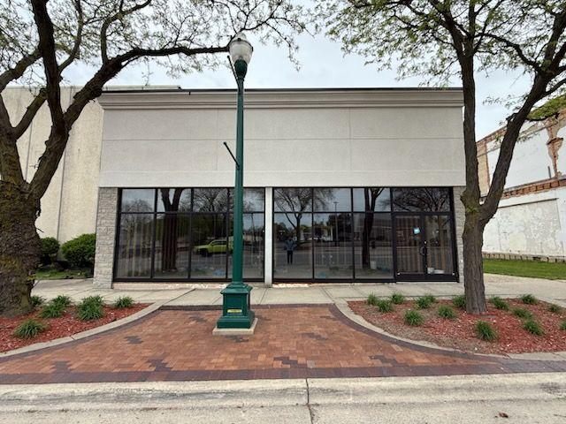 Property Image for 35136 W Michigan Avenue