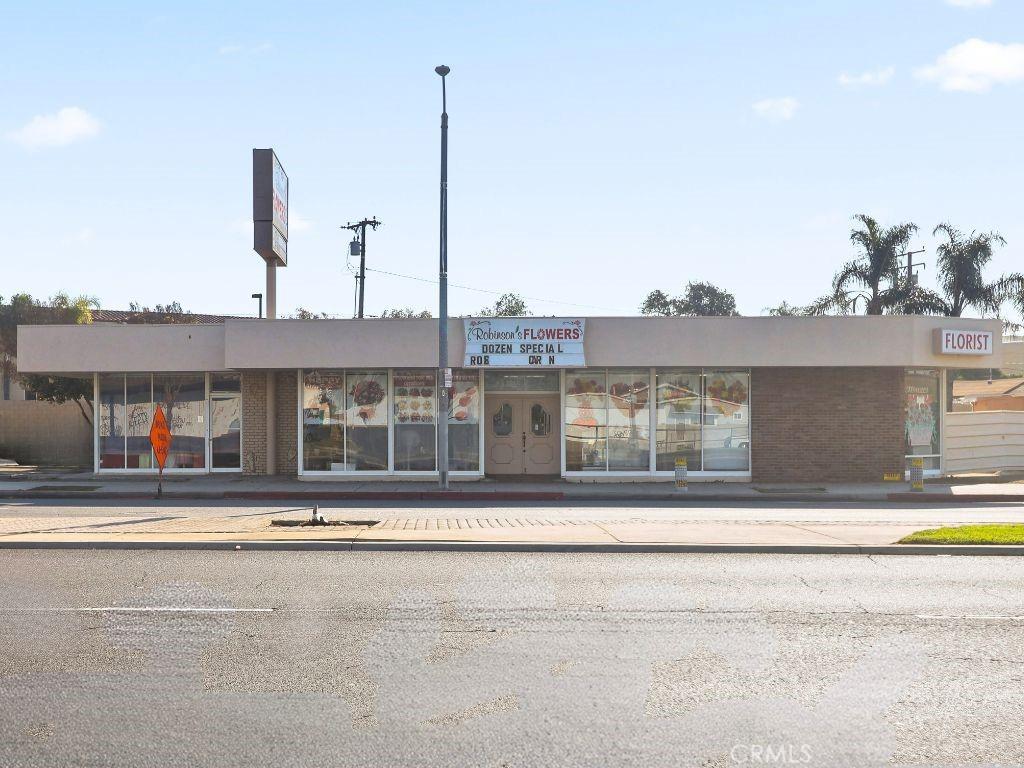 Property Image for 750 N Hacienda Boulevard