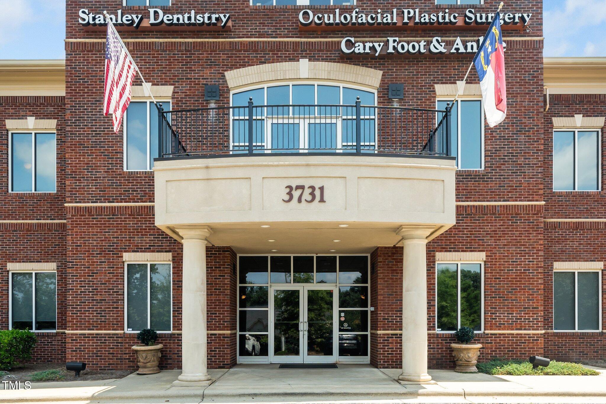 Property Image for 3731 NW Cary Parkway , 100