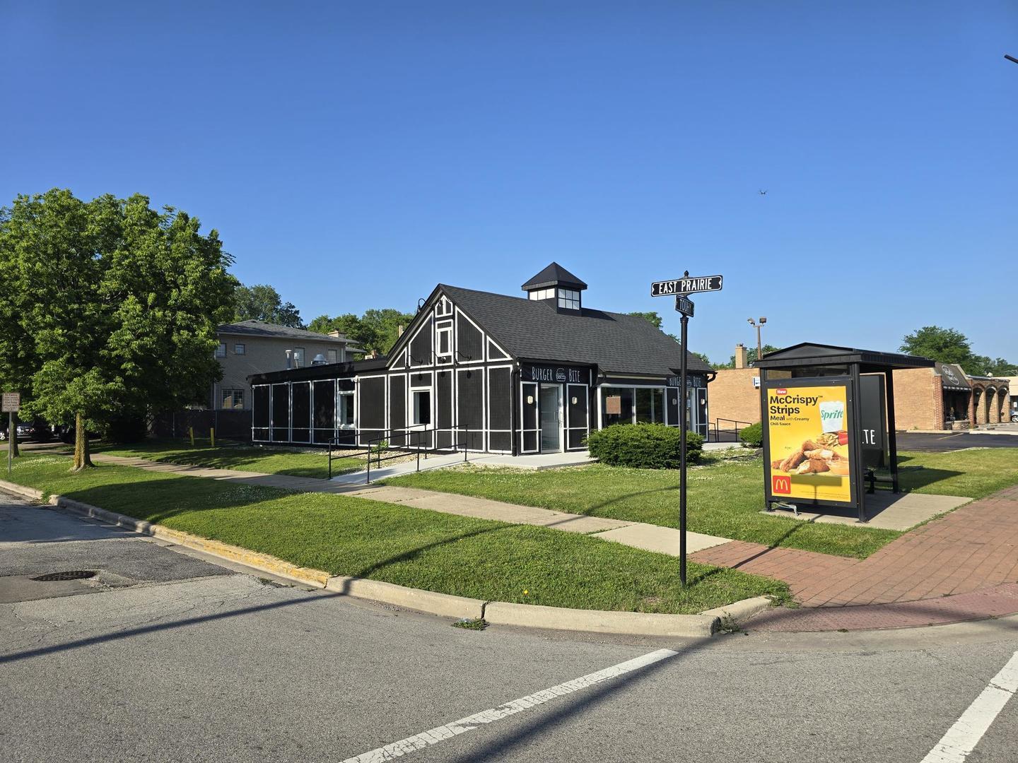 Property Image for 3901 W Touhy Avenue