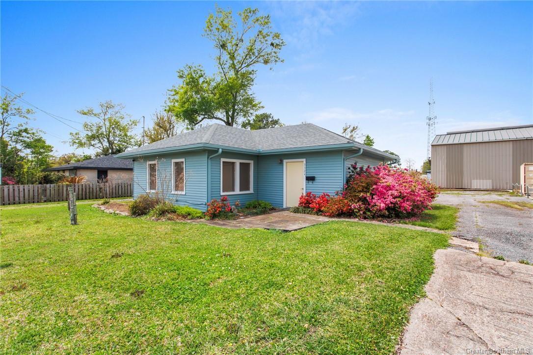 Property Image for 3324 Center Street