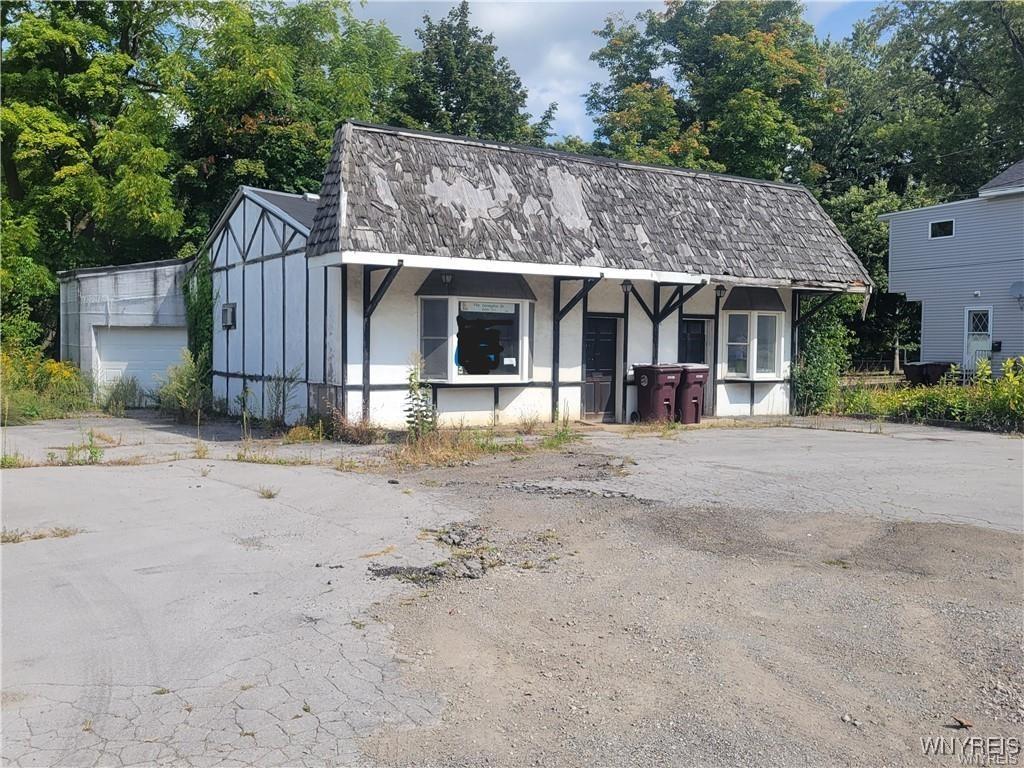 Property Image for 2746 W Church St Street