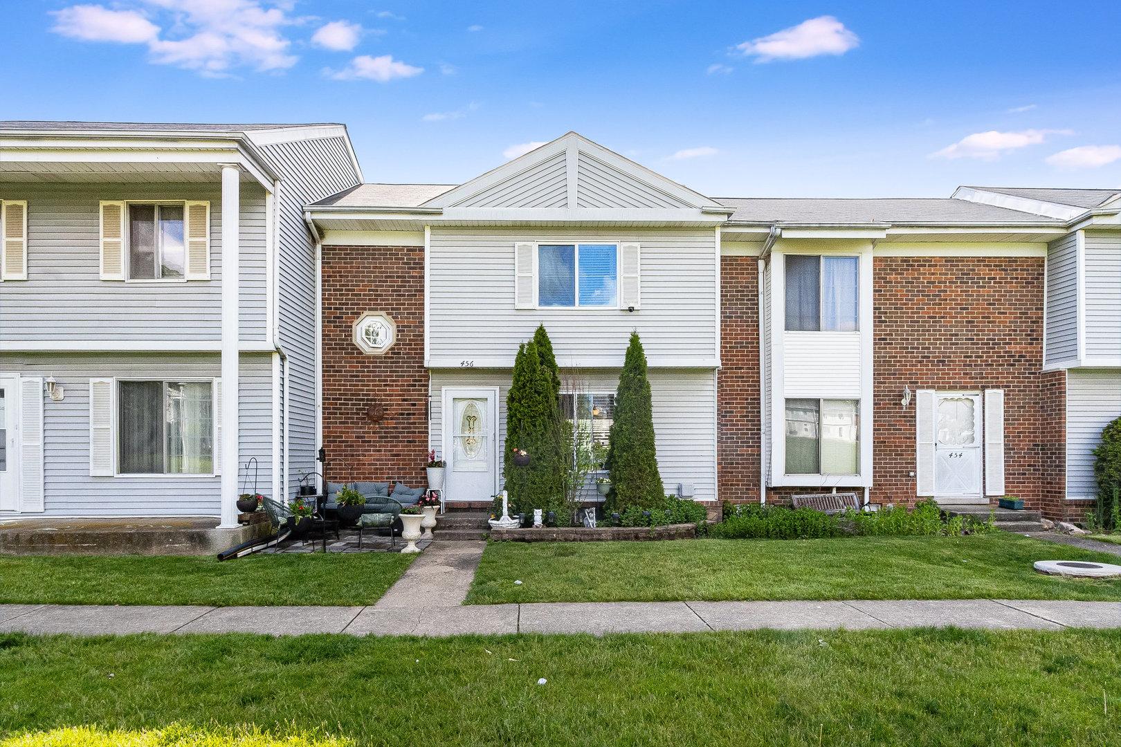 Property Image for 456 Yorkshire Square , 456