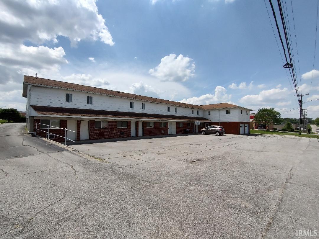 Property Image for 5634 W Jefferson Boulevard