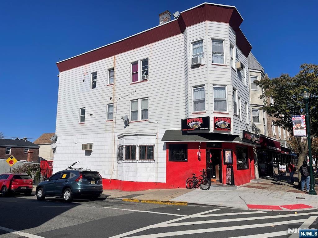 Property Image for 307 Kearny Avenue