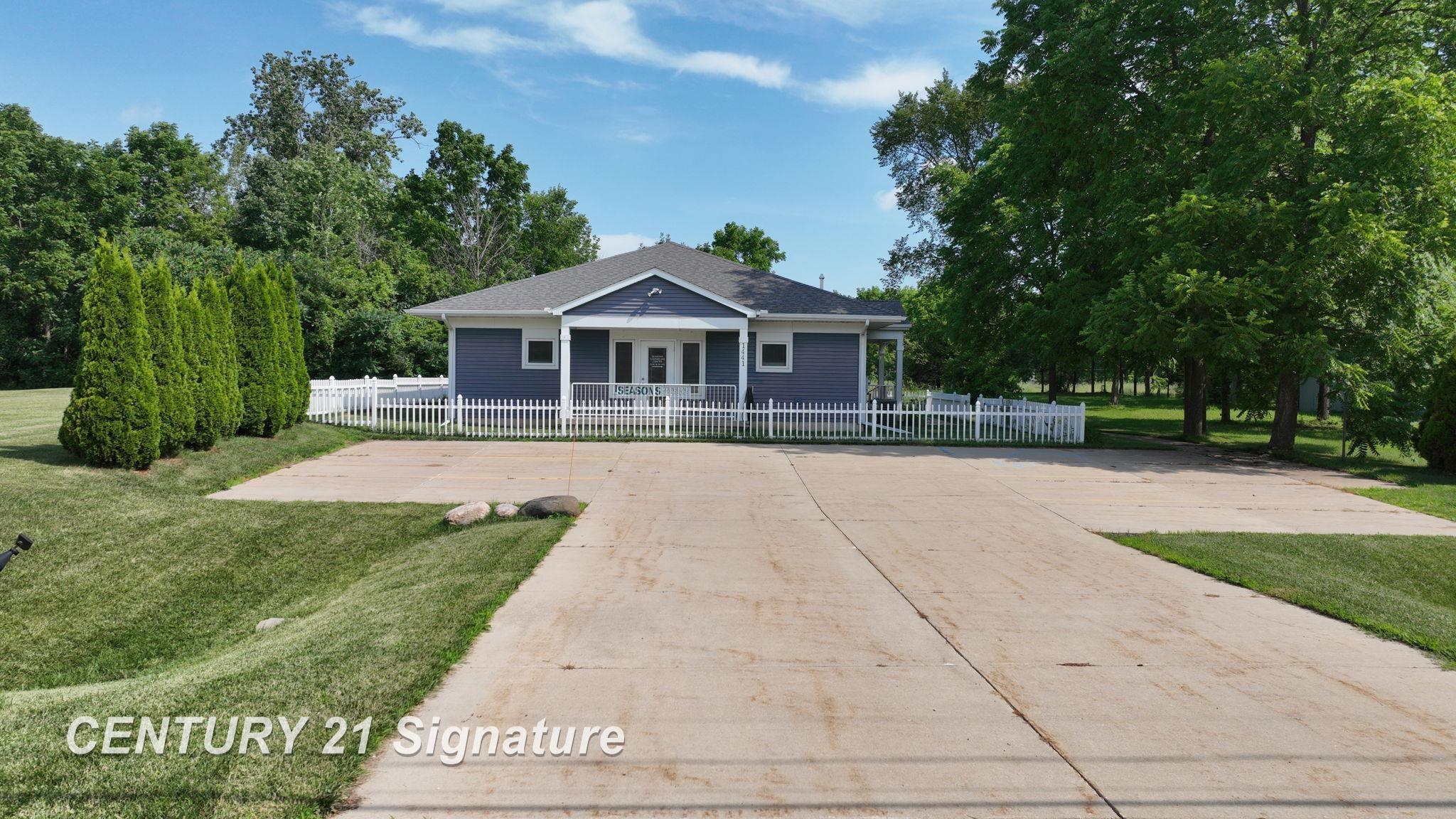 Property Image for 1441 E Maple