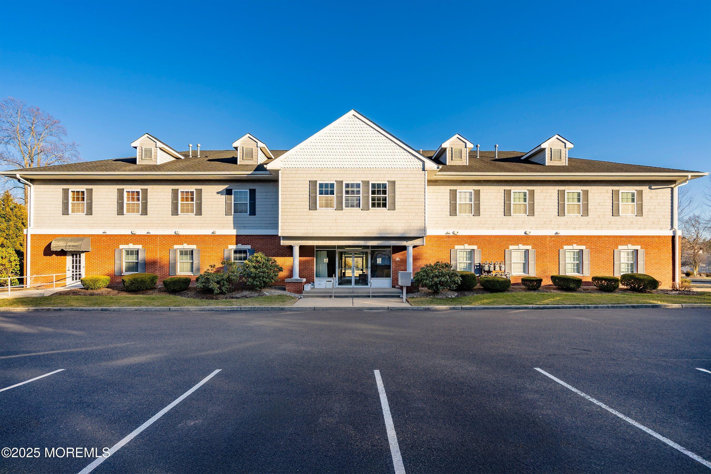Property Image for 249 S Main Street , 8