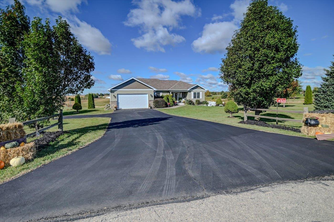 New Glarus Real Estate | Find Houses &amp; Homes for Sale in New 