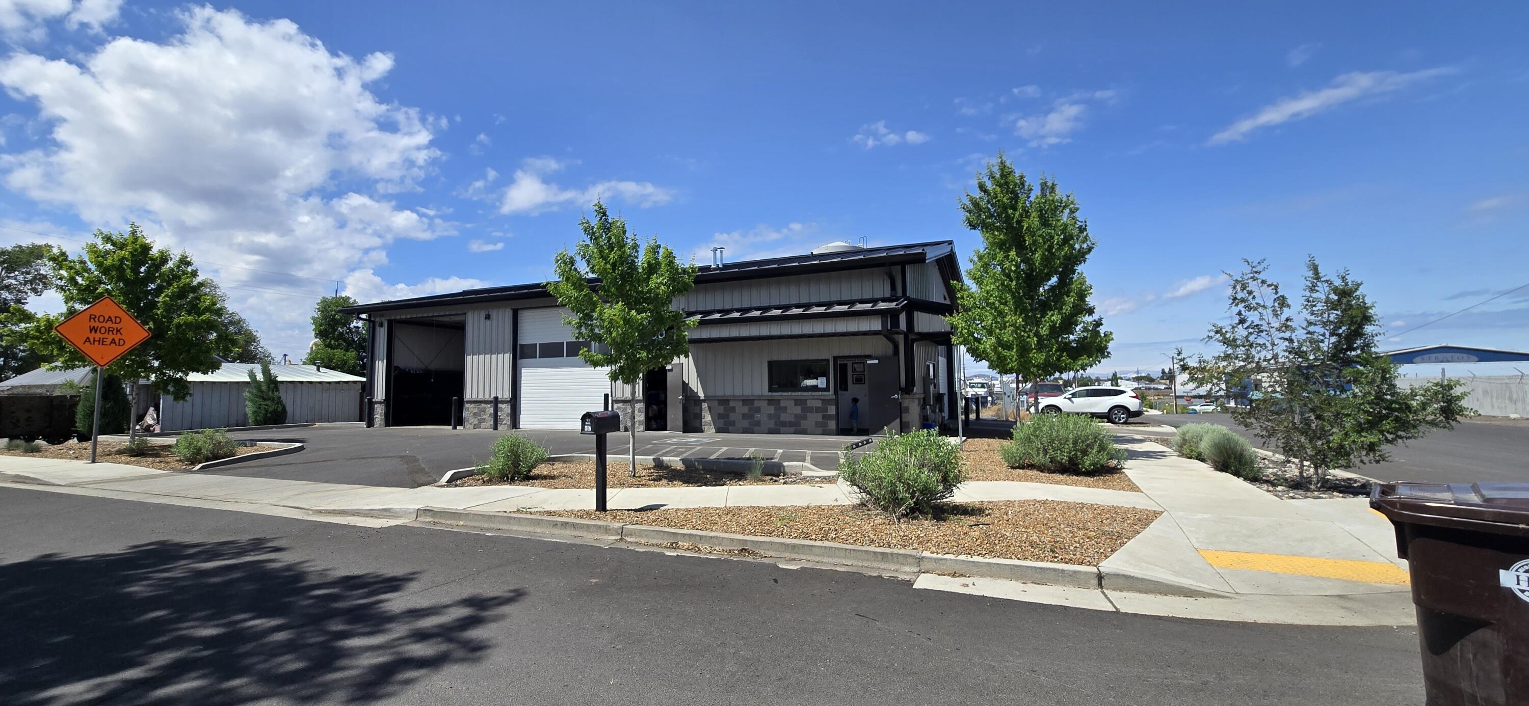 Property Image for 407 SE Warsaw Street