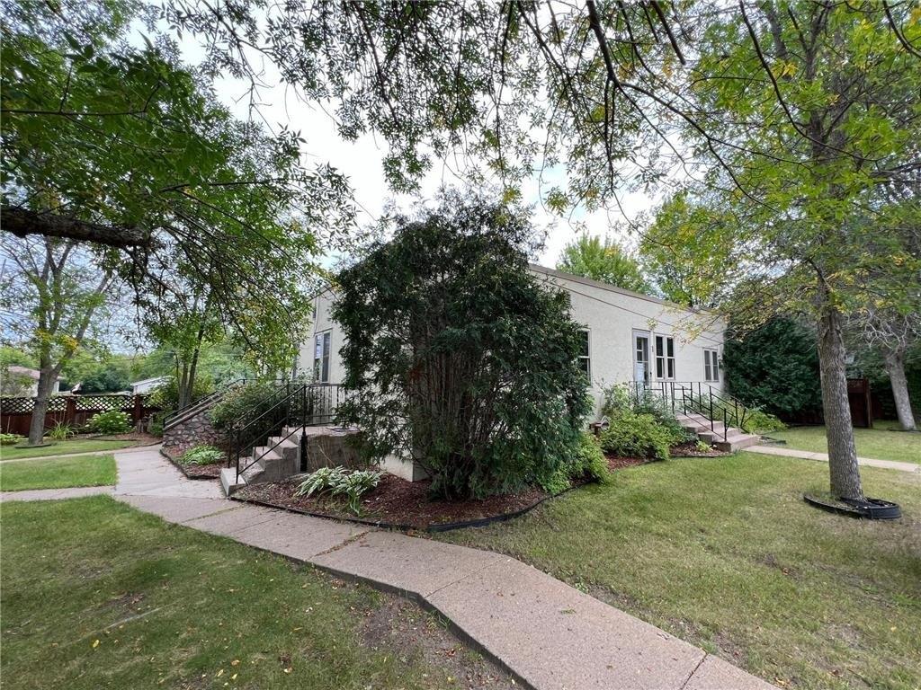 Property Image for 2422 Oak Street