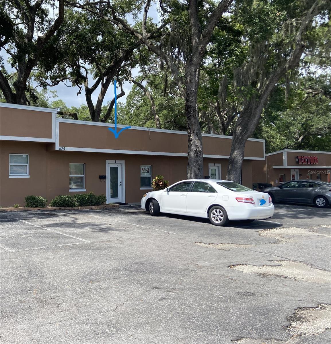 Property Image for 624 E Bay Drive 4