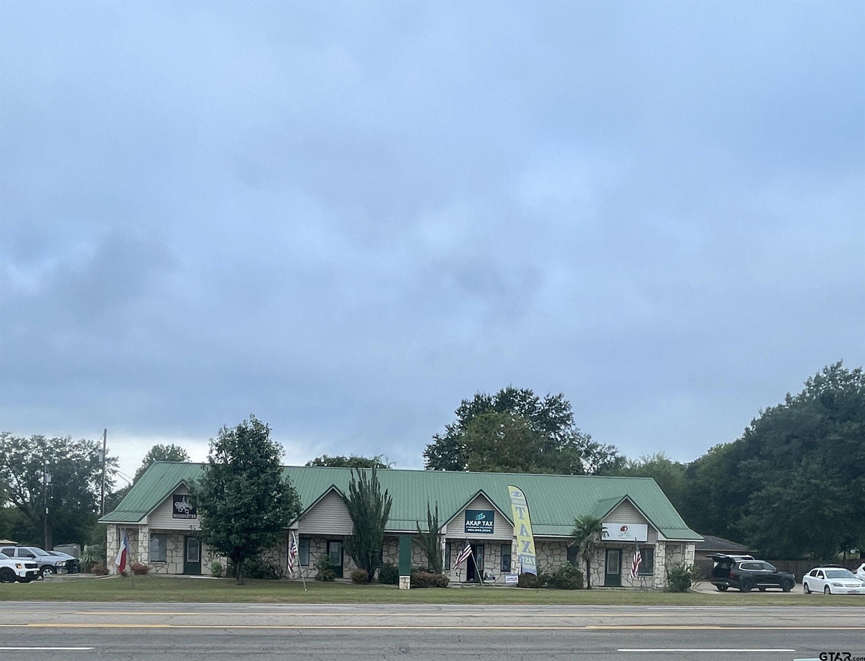 Property Image for 506 N Greer Blvd