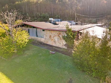 Property Image for 1488 N. Lake Drive