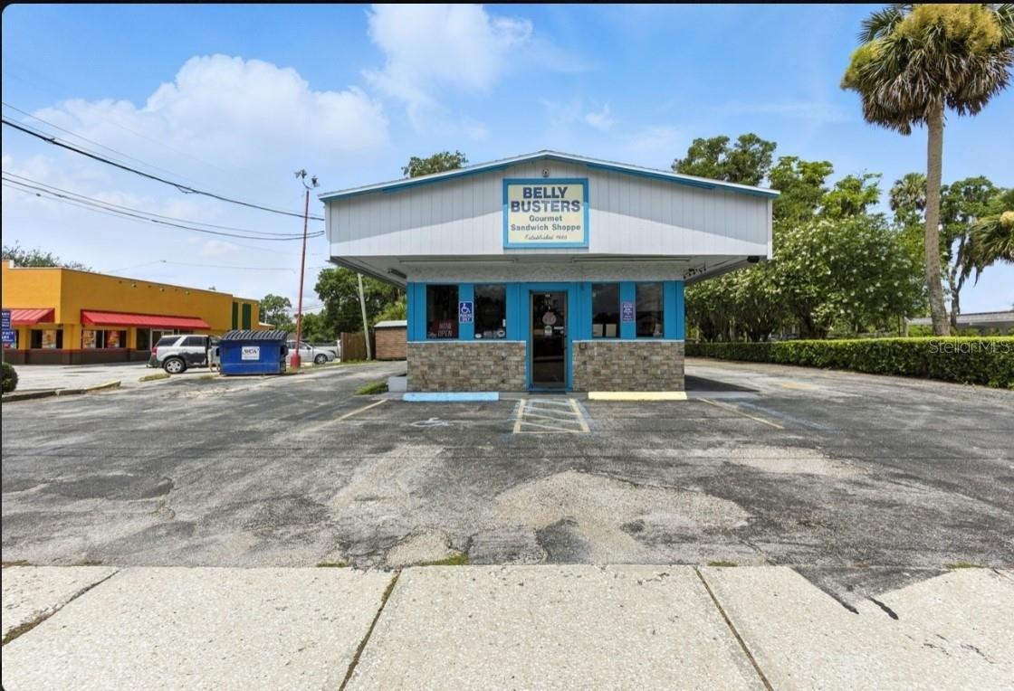 Property Image for 930 N Woodland Boulevard
