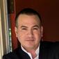 Headshot of Giovanni Morales