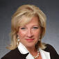 Headshot of Evonne Ganz