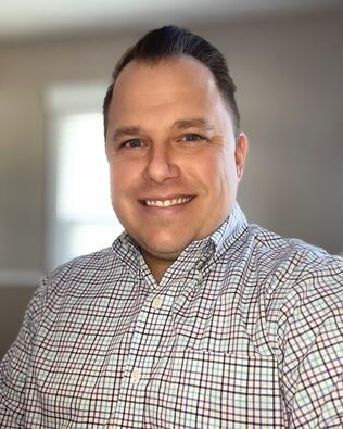 Headshot of Matthew Badowski
