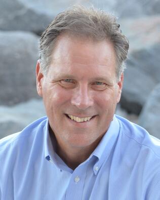 Headshot of Michael Saur