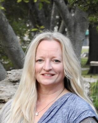 Headshot of Karin Bartlett