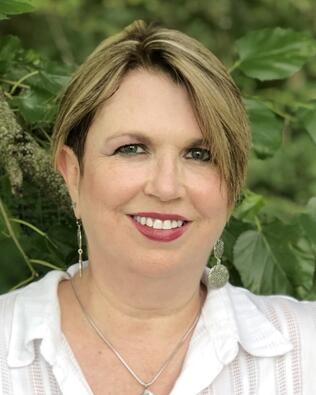 Headshot of Brenda Young