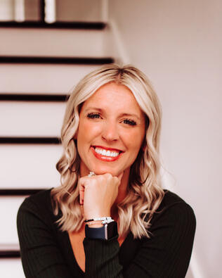 Headshot of Monica Fulmer