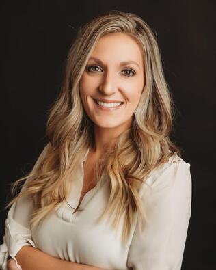 Headshot of Janice Barker