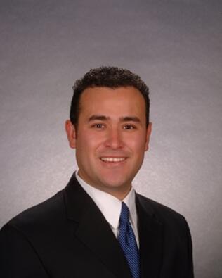 Headshot of Hugo Parra