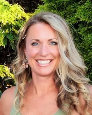 Headshot of Valerie Heidenreich