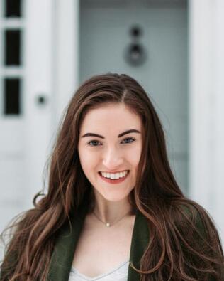 Headshot of Aubrey Lidwell