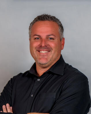 Headshot of Ryan Servatius