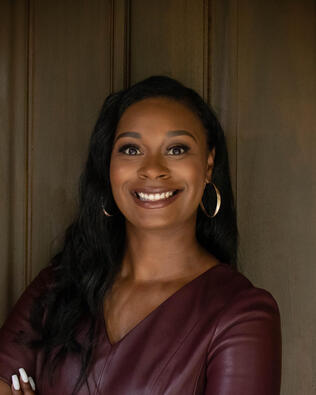 Headshot of Sissy Chamberlain