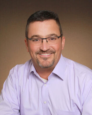 Headshot of Glenn Whorley