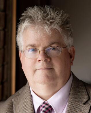Headshot of Robert Skinner