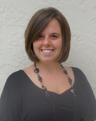 Headshot of Cassandra Thompson
