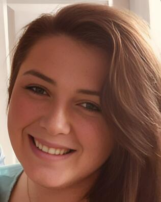 Headshot of Ariel Suarez
