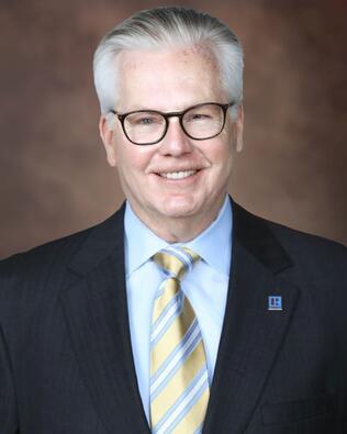 Headshot of Jim Sinnott