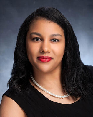 Headshot of Amara Haynes