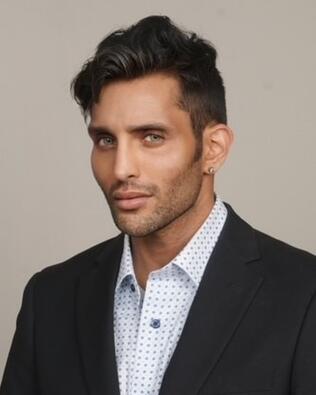 Headshot of Roy Mathews