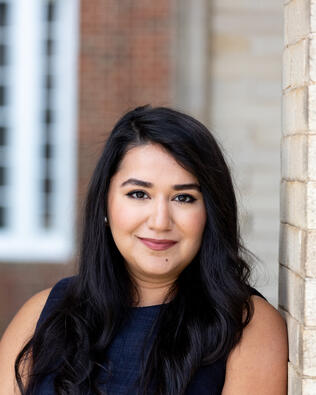 Headshot of Dolly Kaur