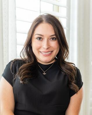 Headshot of Antonia Loya