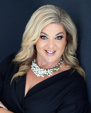 Headshot of Angie Richison