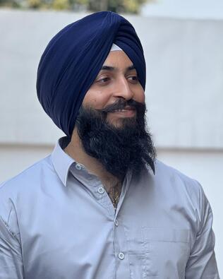Headshot of Jazz Singh