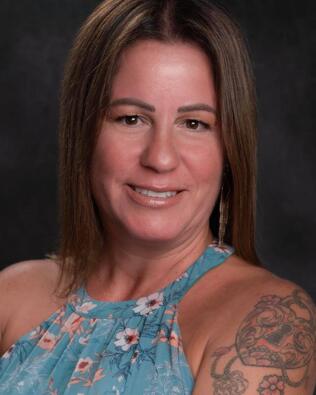 Headshot of Cindy Nelson