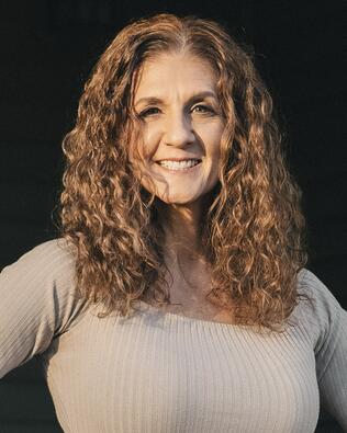 Headshot of Dawn Tramontano