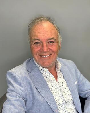Headshot of Paul Grandy