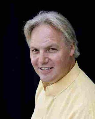 Headshot of Russell Sain