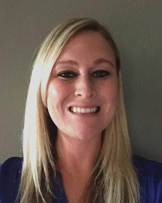 Headshot of Lindsay Taormina