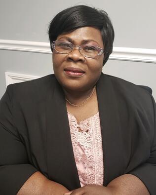 Headshot of Rosemary Mensah