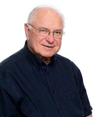 Headshot of Raymond Caldwell