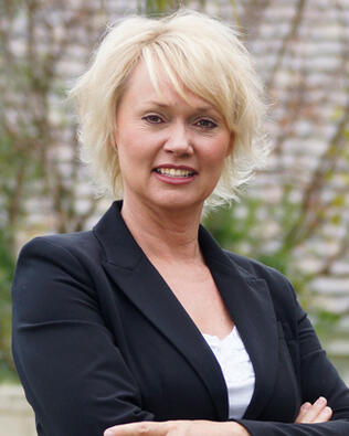 Headshot of Shanah Daley
